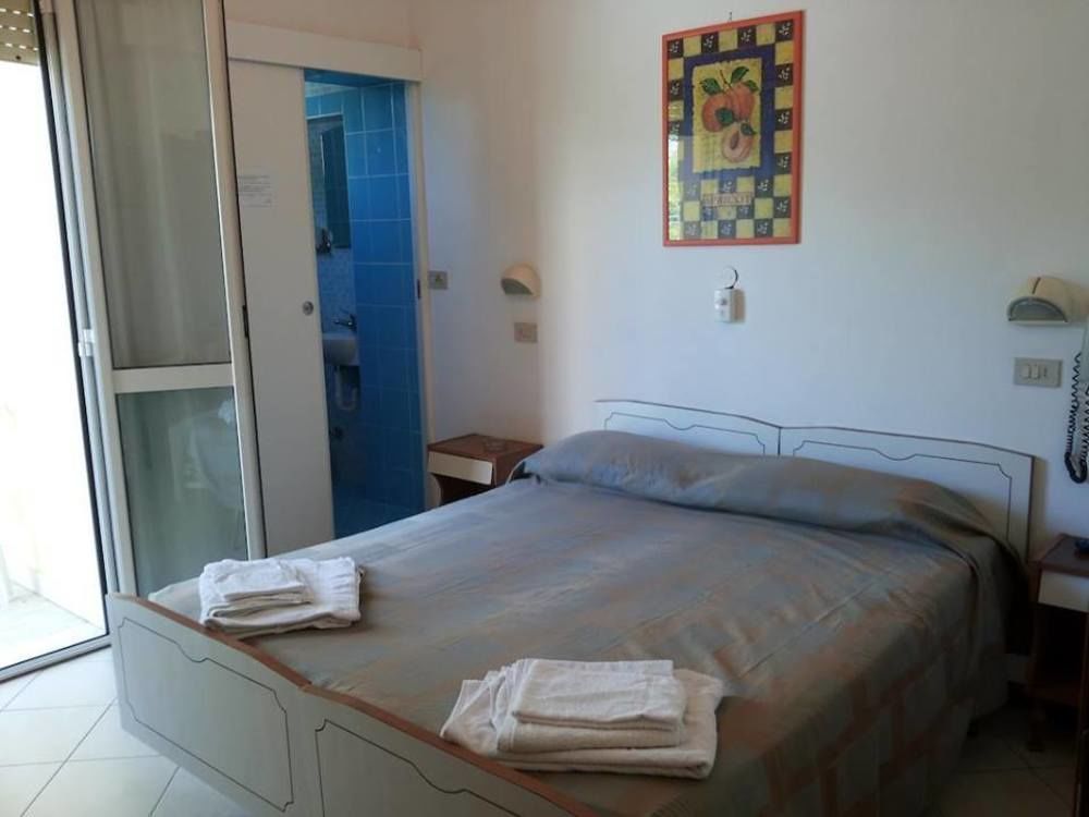 Hotel Cannes Rimini Zewnętrze zdjęcie